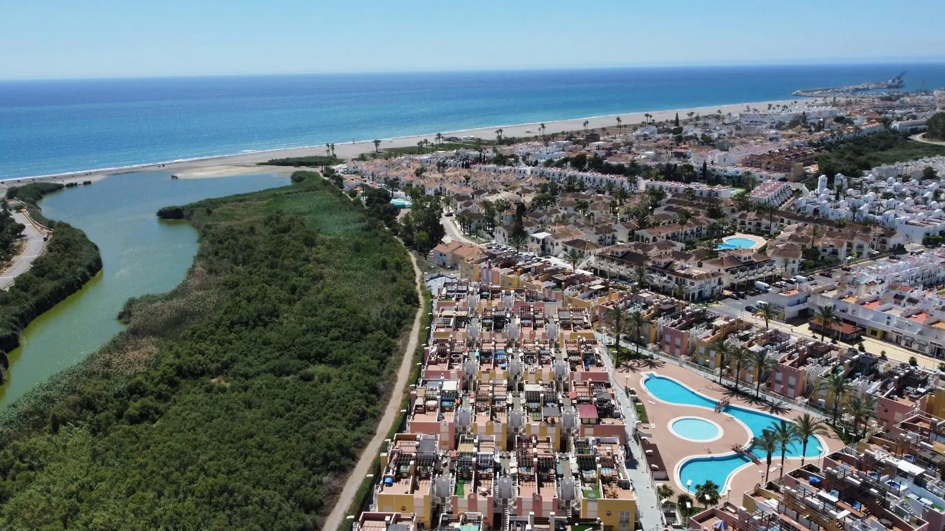 Laguna Beach En Vera Playa Ac Jardin Privado Y Parking 0*,  Espanha